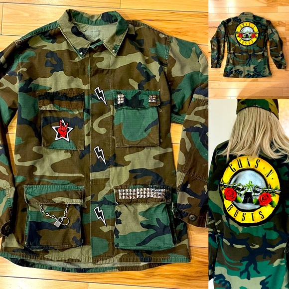 CAMO/ MILITARY JACKET/ TOP-ON BACK—MILITARY WITH STUDS—CUSTOM-OVERSIZED —COOL 🔥 - Picture 1 of 16